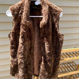 WEATHERPROOF chocolate brown warm womans small vest